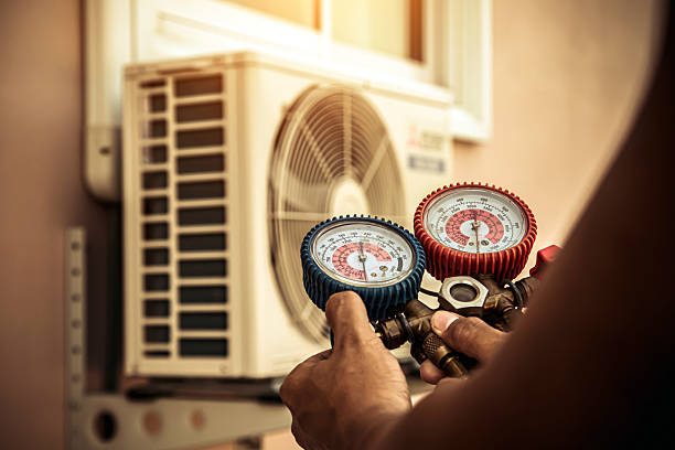 Professional Hvac technician working in Parker, AZ
